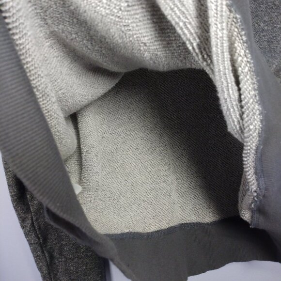 Victoria's Secret Back Lace Up Med Gray Long Sleeve Sweatshirt Crop Boxy *FLAW* - Picture 5 of 11